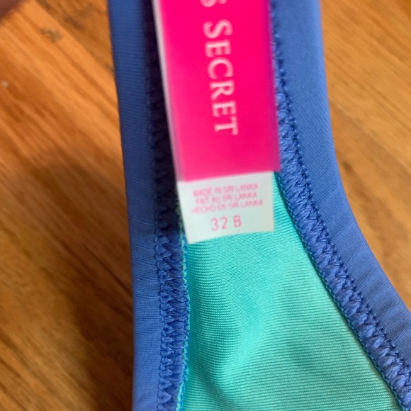 Victoria’s Secret Bandeau Top - Picture 3 of 3